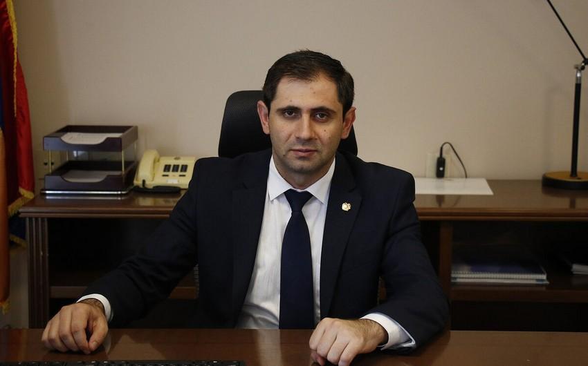 Ermənistanın müdafiə naziri İrana rəsmi SƏFƏR GETDİ