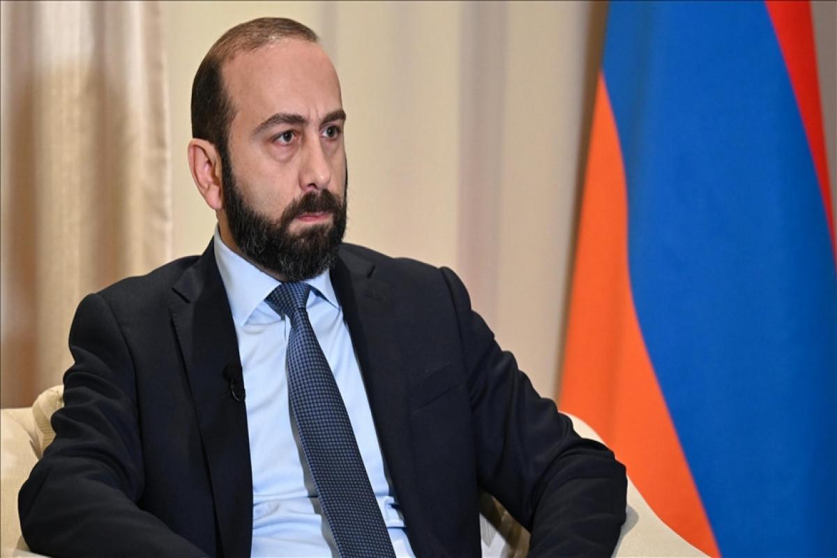 Mirzoyan: \"Ermənistan Türkiyə ilə sərhədlərin açılmasını istəyir\"