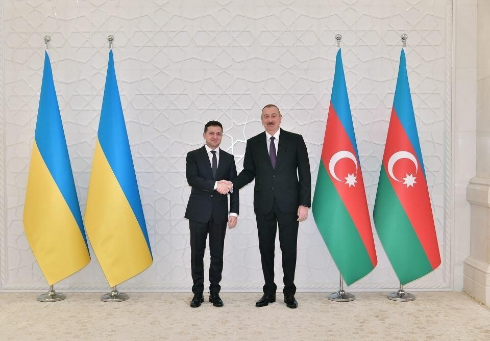 Zelenski İlham Əliyevə təbrik məktubu göndərib