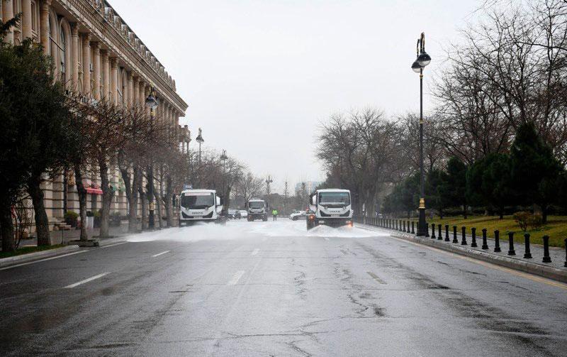 Bakının 502 küçəsi yuyuldu