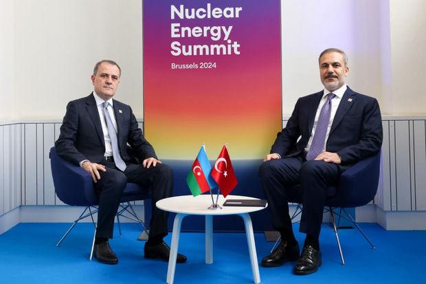 Ceyhun Bayramov Brüsseldə Hakan Fidanla görüşdü
