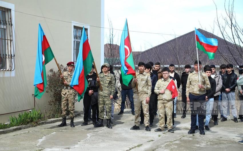 Xocalıda kütləvi məzarlıqda qalıqları tapılan şəhidlə vida mərasimi KEÇİRİLİR - FOTO