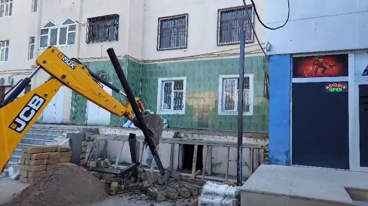 Sumqayıtda qanunsuz tikili SÖKÜLDÜ - FOTO/VİDEO