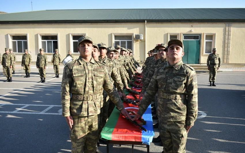 Müddətli həqiqi hərbi xidmətə çağırış BAŞLADI