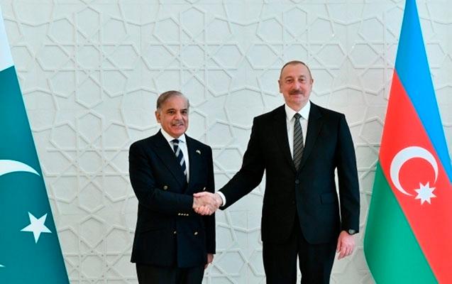 Pakistanın Baş naziri İlham Əliyevə zəng etdi