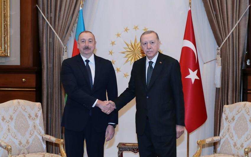 Ərdoğan Ramazan bayramı münasibətilə İlham Əliyevi TƏBRİK ETDİ