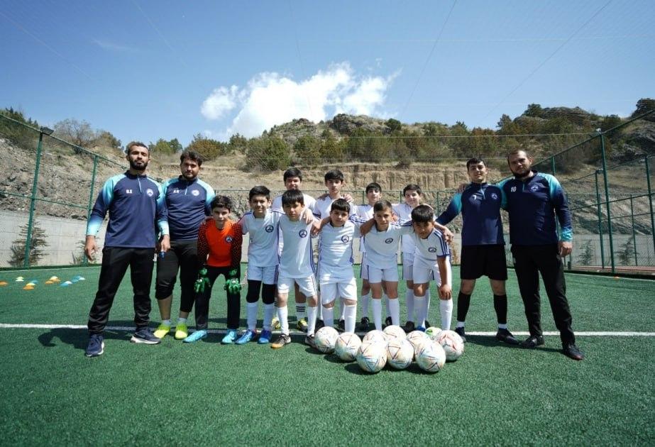 Laçında “Mərkiz” futbol klubu fəaliyyətə başladı Laçında “Mərkiz” futbol klubu fəaliyyətə başladı