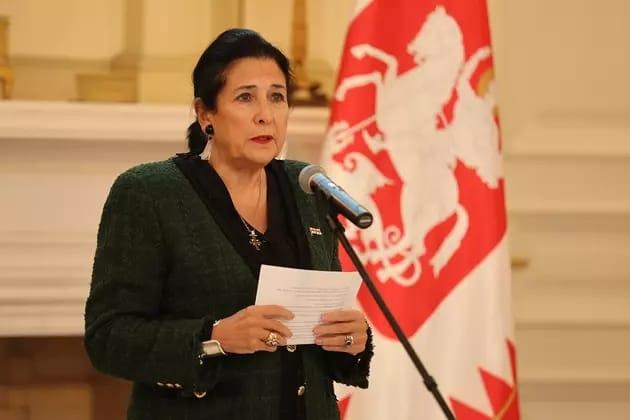Gürcüstan prezidenti: \"Veto hüququmdan istifadə edəcəm\"