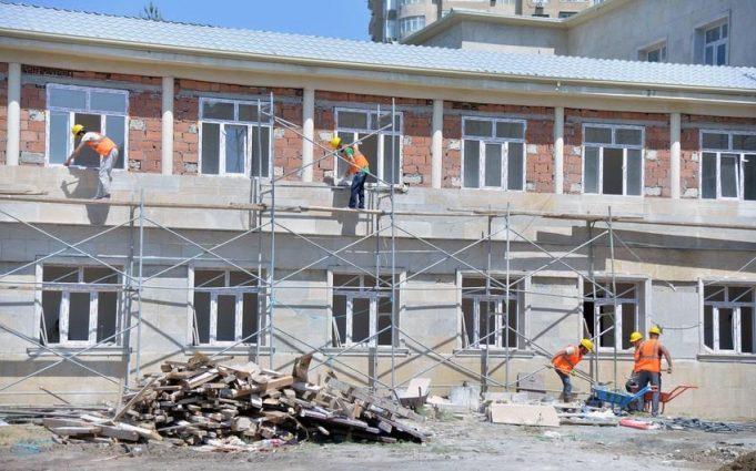13 ümumtəhsil müəssisəsinin tikintisi davam etdirilir