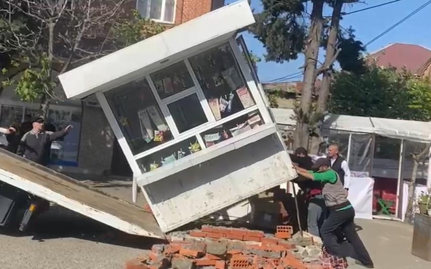 FHN Lənkəranda qanunsuz tikililəri SÖKDÜ - FOTO