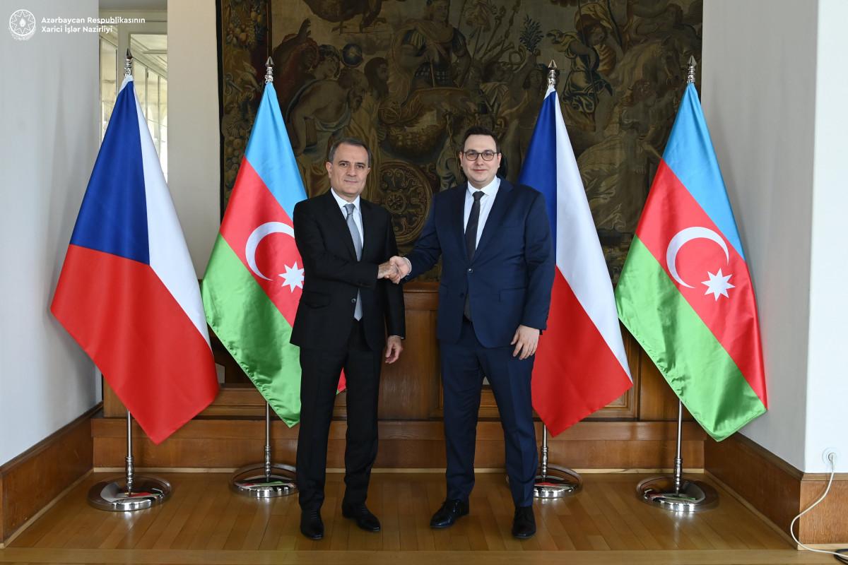 Ceyhun Bayramov çexiyalı həmkarı ilə GÖRÜŞDÜ - FOTO - YENİLƏNDİ