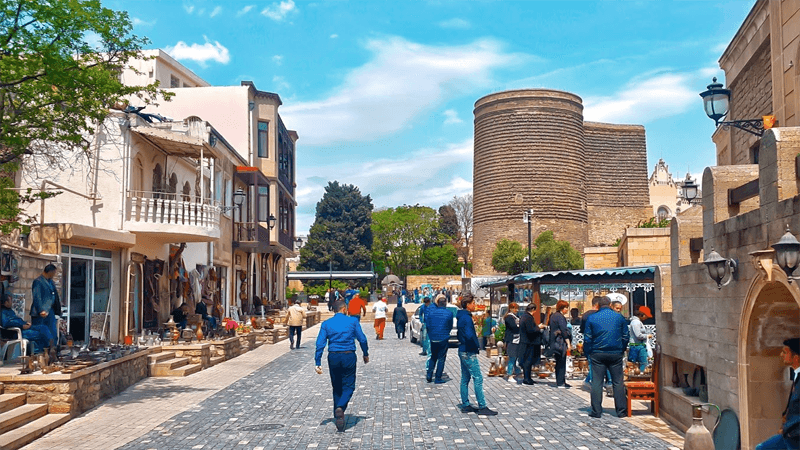\"Azərbaycana gələn turistlərin sayı artıb\" - Deputat