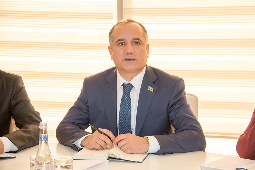 Kamaləddin Qafarov: “Azərbaycan COP29-u Cənubi Qafqazda sülh prosesinə kömək edə bilər”