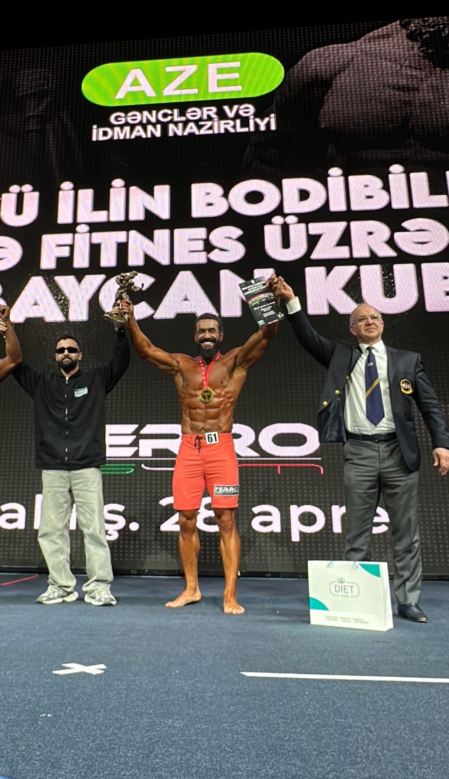 Bu ilin Bodibildinq və fitnes üzrə Azərbaycan kubokunun qalibləri onlar oldu - VİDEO Bu ilin Bodibildinq və fitnes üzrə Azərbaycan kubokunun qalibləri onlar oldu - VİDEO