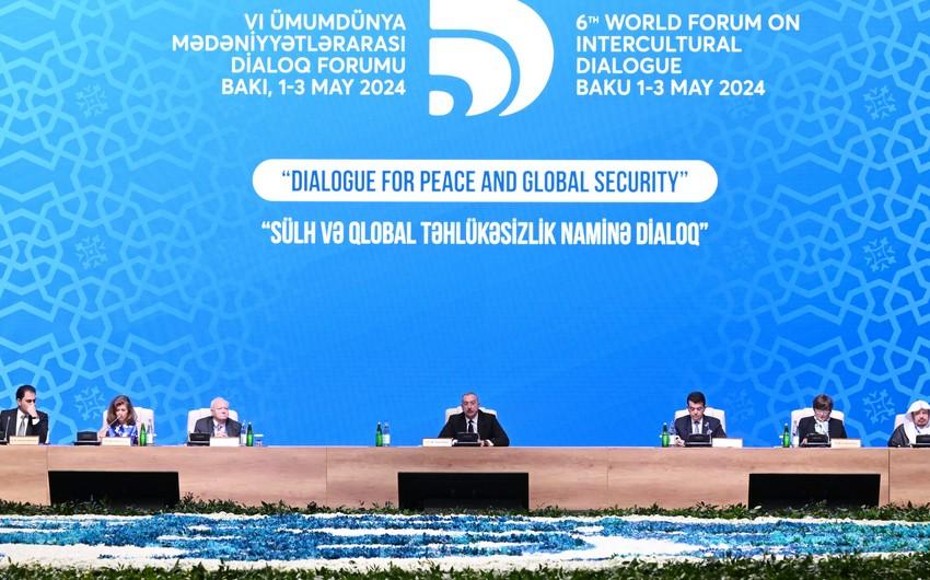 İlham Əliyev VI Ümumdünya Mədəniyyətlərarası Dialoq Forumunda ÇIXIŞ ETDİ- YENİLƏNDİ - 4