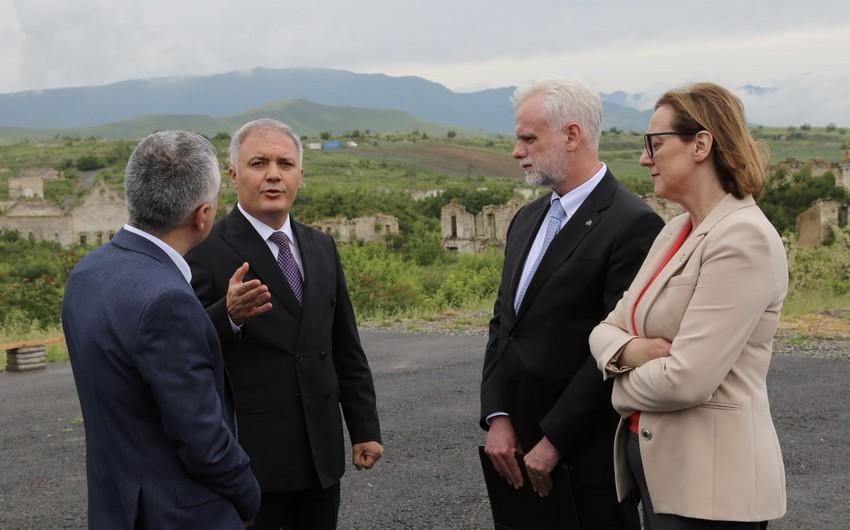 ABŞ səfiri: \"Füzulidə dağıntıların miqyasını və yenidənqurma işlərini görəndə çox təsirləndik\"