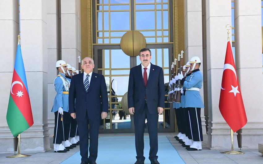Əli Əsədov Cevdet Yılmazla GÖRÜŞDÜ - FOTO
