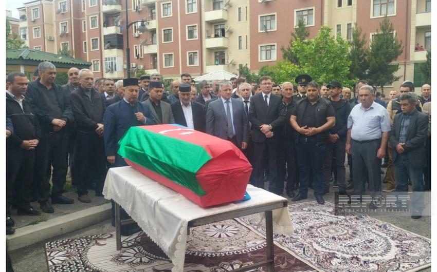 Bərdədə Birinci Qarabağ müharibəsinin şəhidi ilə vida mərasimi KEÇİRİLİR - FOTO