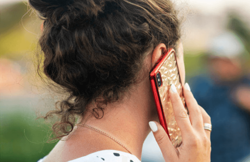 Avropanın mobil telefonla ən çox danışılan ölkəsi BUDUR