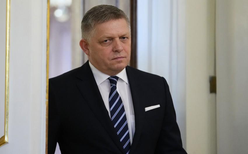Slovakiyanın Baş naziri YARALANDI - FOTO