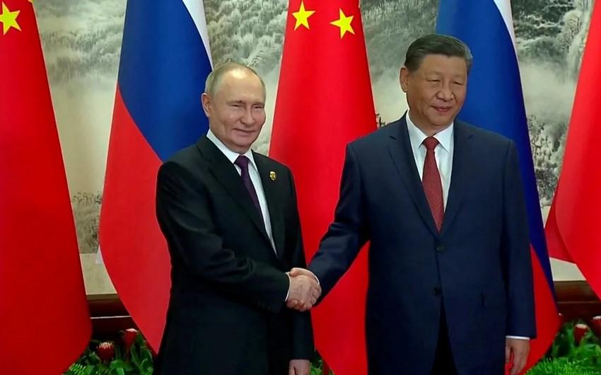Vladimir Putin Çində Si Cinpinlə GÖRÜŞDÜ