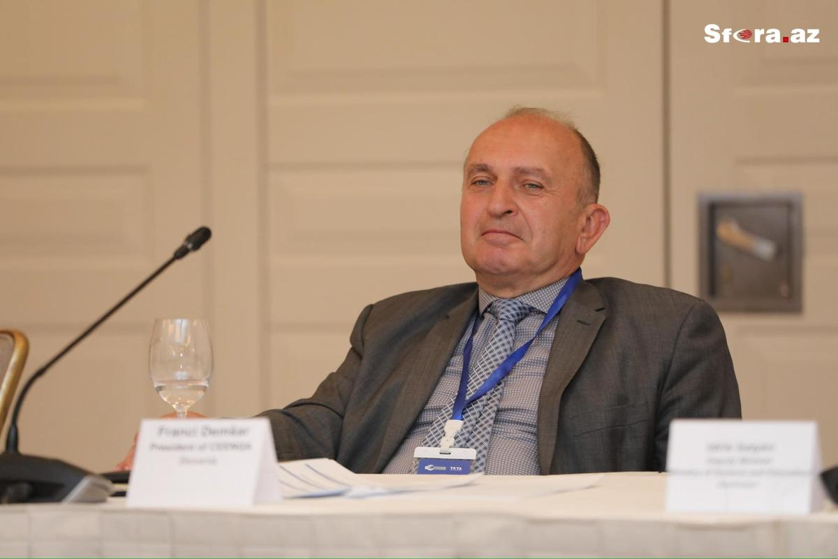 Bakıda transmilli təhsilin təşviqinə dair tədbir keçirilir - FOTOLAR