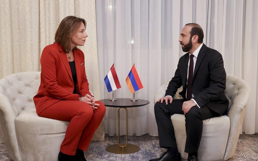Ermənistan və Niderlandın XİN başçıları Bakı ilə İrəvan arasında sülh sazişini MÜZAKİRƏ ETDİLƏR