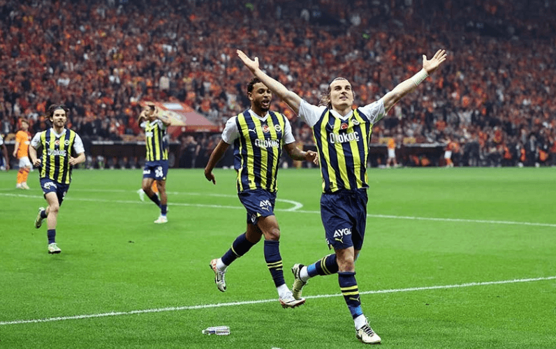 “Fənərbaxça” “Qalatasaray”ı uddu