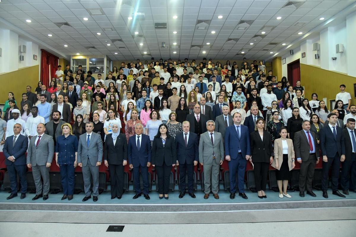 Abşeron rayonunda “COP29: Gənclərin iqlim dəyişikliyi hərəkatına çağırışı” adlı simpozium keçirildi - FOTO