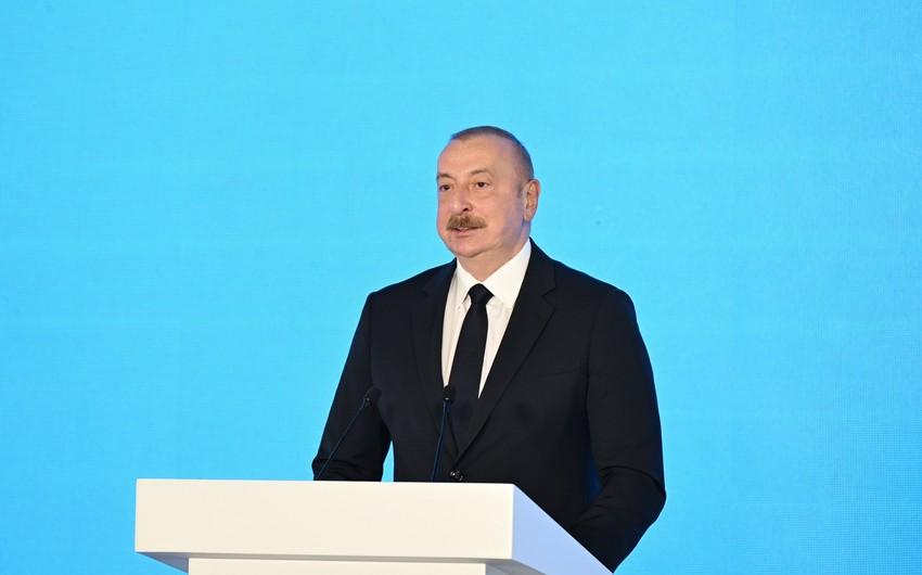 İlham Əliyev: \"Bizim vədlərimiz, sözümüz imzamız qədər dəyərlidir\"