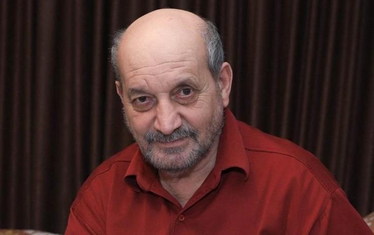 "Sənsiz keçən 3 il..."