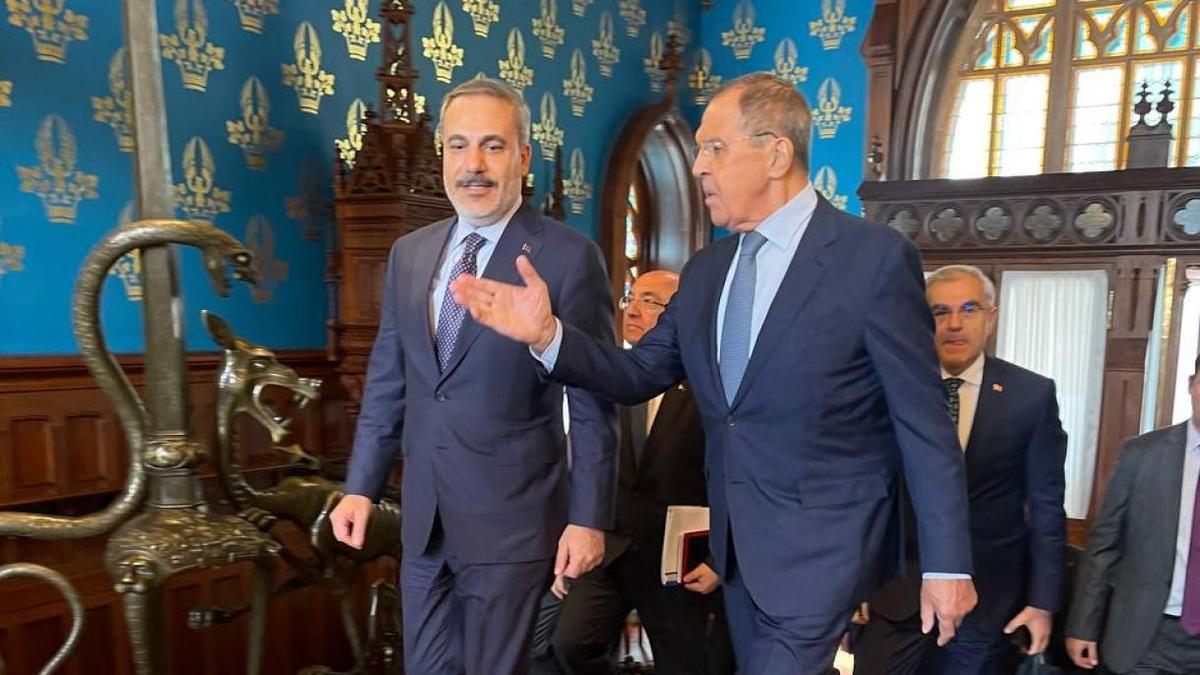 Sergey Lavrov və Hakan Fidan arasında görüş KEÇİRİLDİ