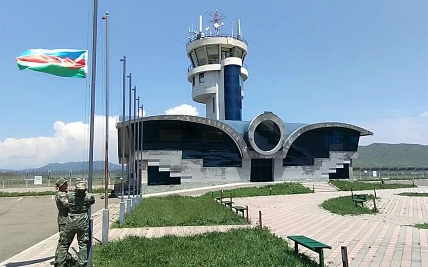 Xocalı aeroportunda Azərbaycan bayrağı QALDIRILDI - VİDEO