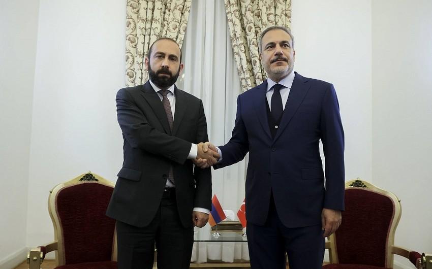 Hakan Fidan və Ararat Mirzoyan telefon danışığı APARDI