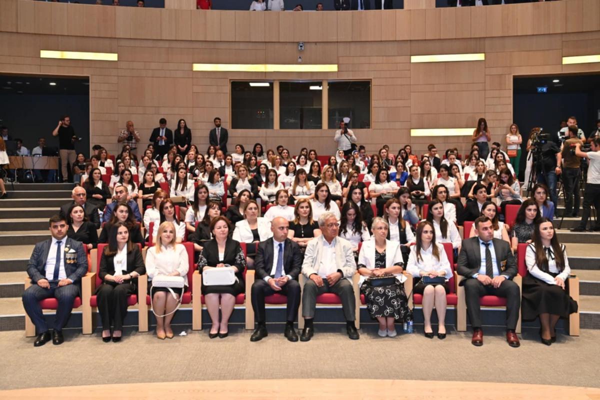 "Sertifikatlaşdırma 2024: peşəkar müəllim - keyfiyyətli təhsil" adlı tədbir keçirilir - FOTOLAR