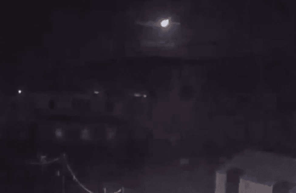 Başqırdıstanın Meleuzovski rayonuna meteor düşdü - ANBAAN VİDEO