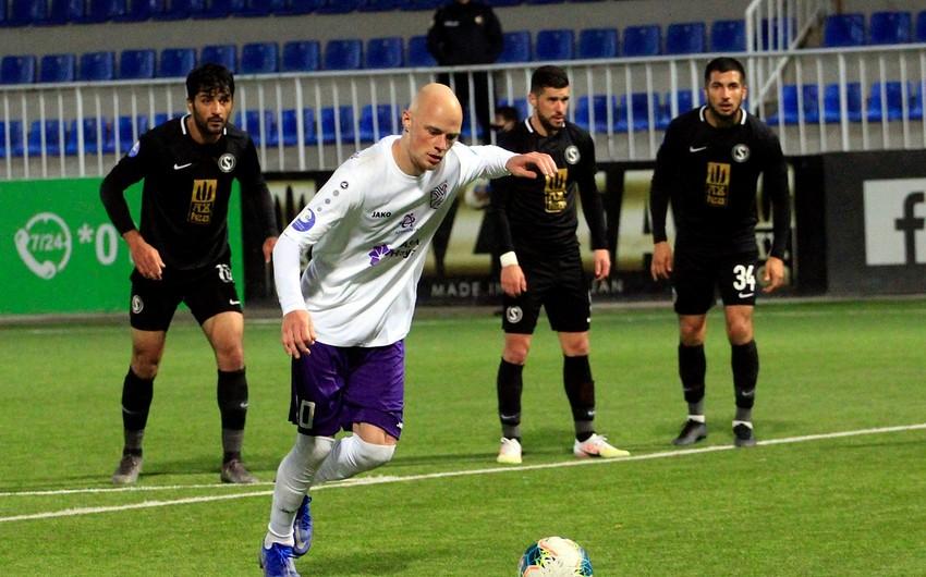 "Sumqayıt" Rəhim Sadıxovla müqavilə imzaladı