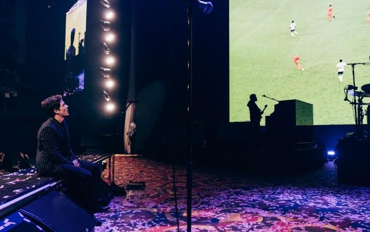 Futbola görə konsert dayandırıldı