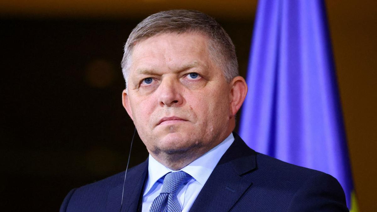 "Müxalifət və media sui-qəsd cəhdinin təkrarlanmasına şərait yaradır" - Robert Fiko