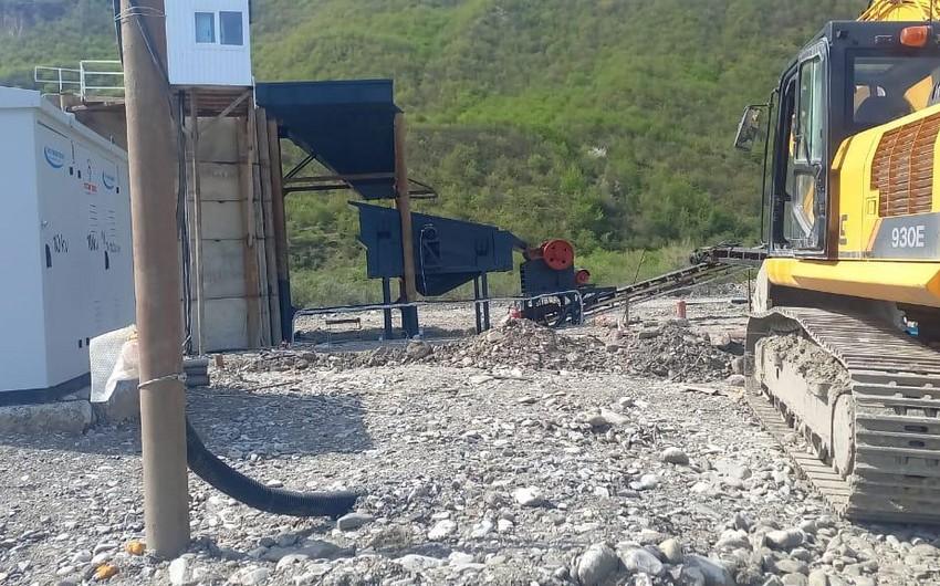 Yerin təkindən qanunsuz istifadə edənlər aşkarlandı - FOTO
