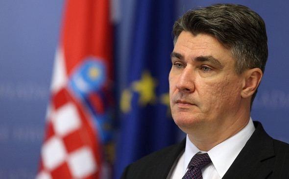 Milanoviç: Qərb Ukraynanı fəlakətli bədbəxtliyə apardı