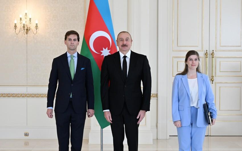 İlham Əliyev Belçikanın Azərbaycandakı yeni səfirinin etimadnaməsini qəbul edib - YENİLƏNDİ