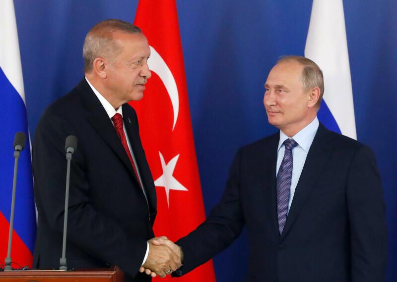 Ərdoğan Putinlə görüşdü Ərdoğan Putinlə görüşdü