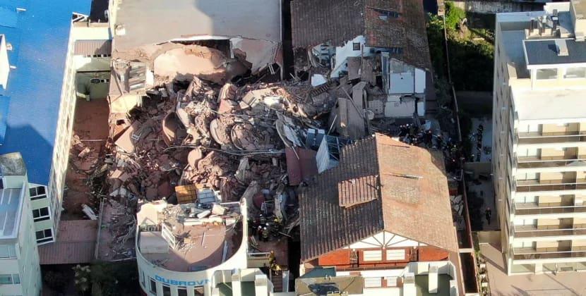 Argentinada 10 mərtəbəli otel binası uçub: Dağıntılar altında qalanlar var