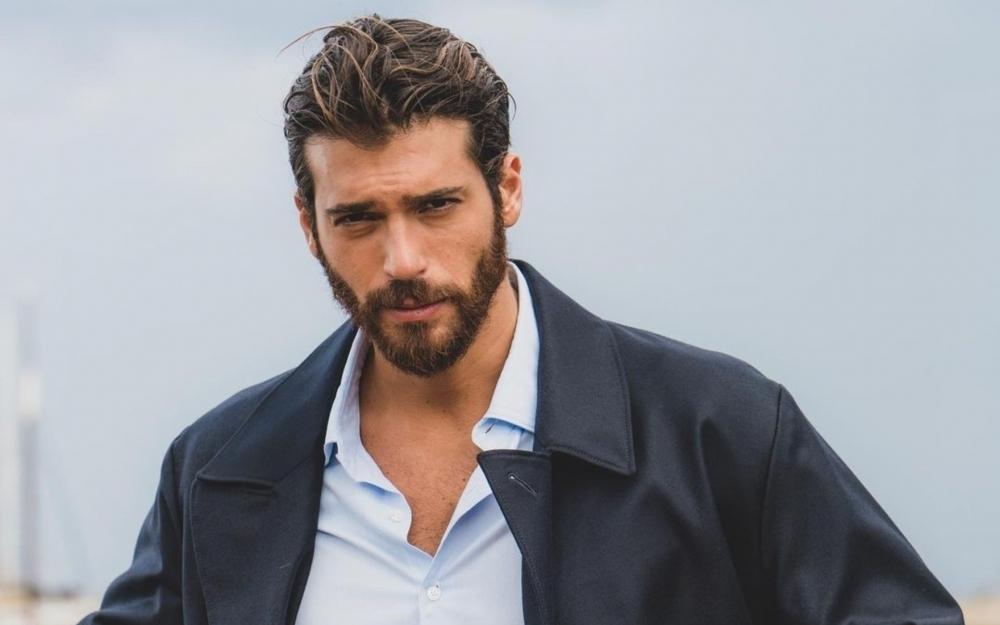Can Yaman İspaniyada "Ən yaxşı aktyor" oldu
