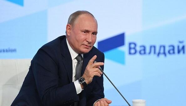 Putin söyüş söyməkdən danışıb: "Sadə insanlar..." Putin söyüş söyməkdən danışıb: "Sadə insanlar..."