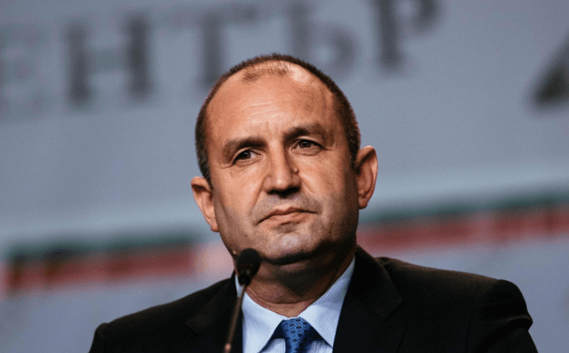 Rumen Radev Azərbaycana gəldi Rumen Radev Azərbaycana gəldi