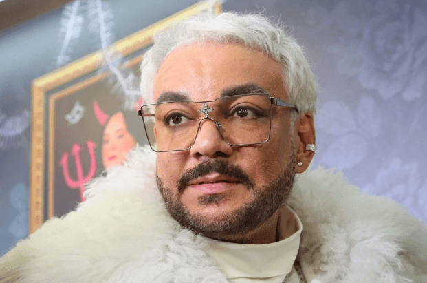 Filipp Kirkorov axtarışa verildi Filipp Kirkorov axtarışa verildi