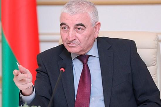 Məzahir Pənahov qadınlara müraciət etdi