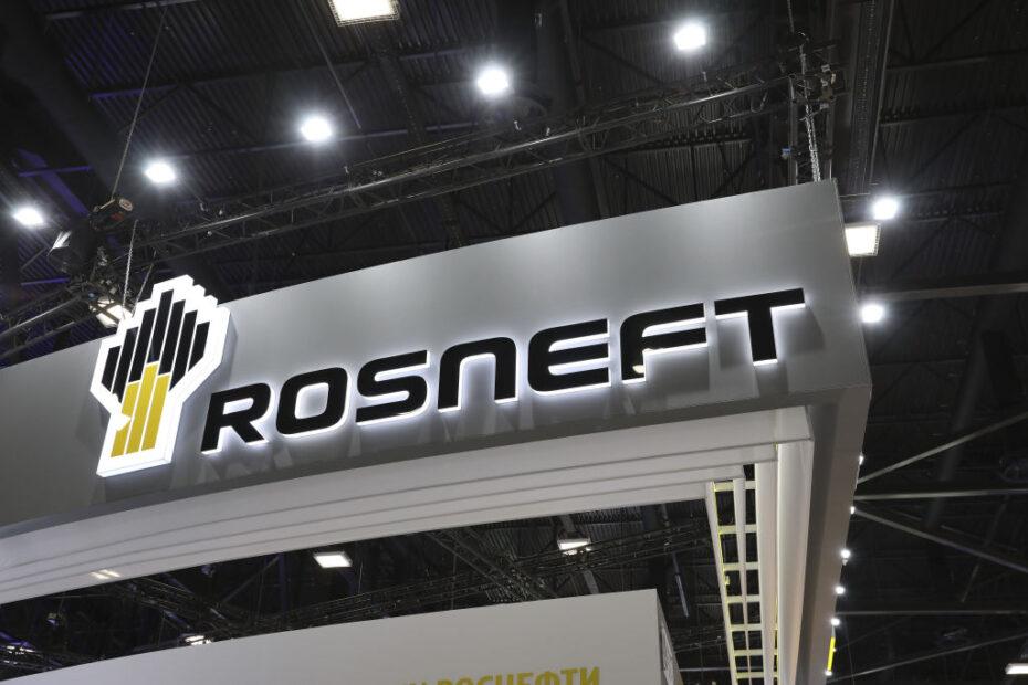 “Rosneft”in gəliri xeyli azalıb - RƏQƏMLƏR